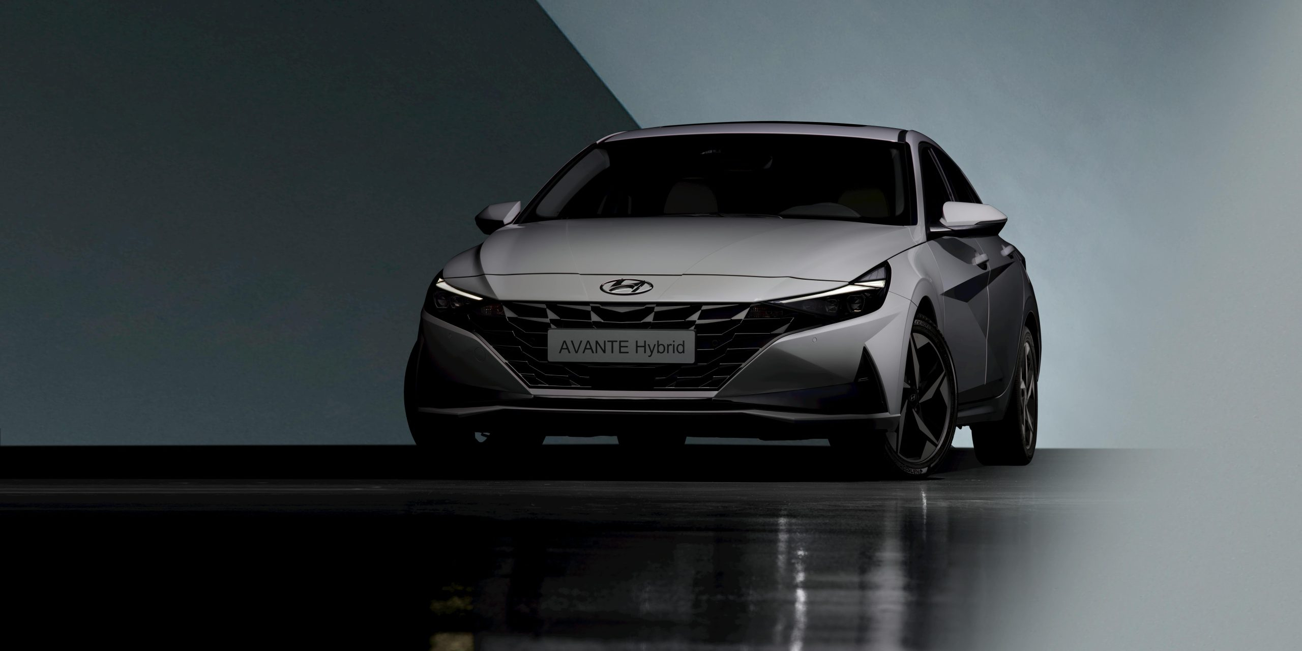 The Future of Automotive Interiors with Smart Materials