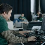 How to build a successful consumer electronics startup